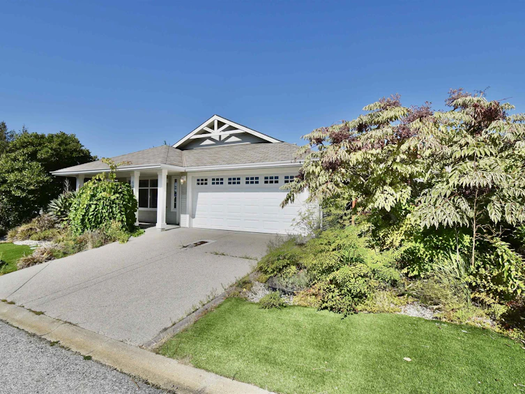 6346 Williams Place, Sechelt, BC, V7Z 0M6 - 2