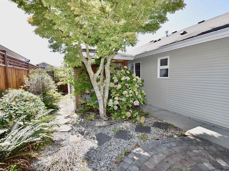6346 Williams Place, Sechelt, BC, V7Z 0M6 - 23