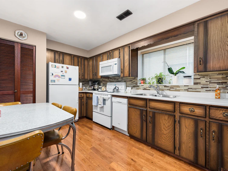 1425 Slocan Street, Vancouver, BC, V5K 4X5 - 20