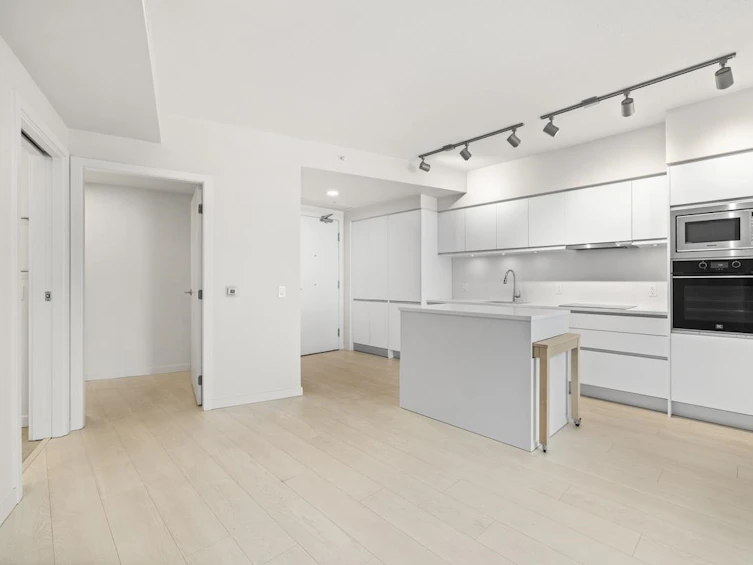 823-180 E 2nd Avenue, Vancouver, BC, V5T 0K4 - 6