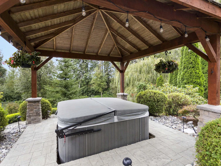 4374 Bridgeview Street, Abbotsford, BC, V4X 1W8 - 32