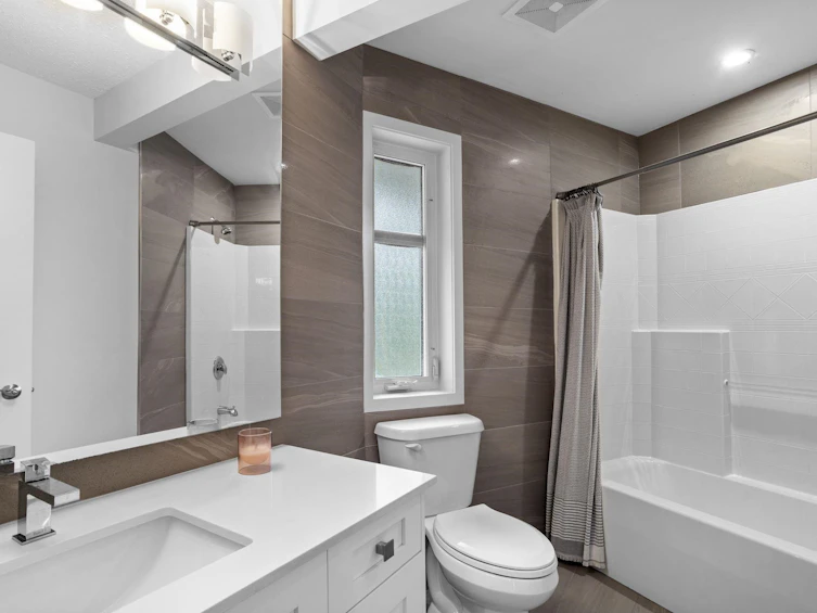 4374 Bridgeview Street, Abbotsford, BC, V4X 1W8 - 17