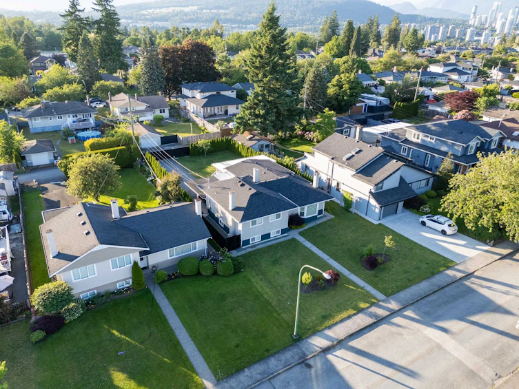 8649 11th Avenue, Burnaby, BC, V3N 2P9 - 28