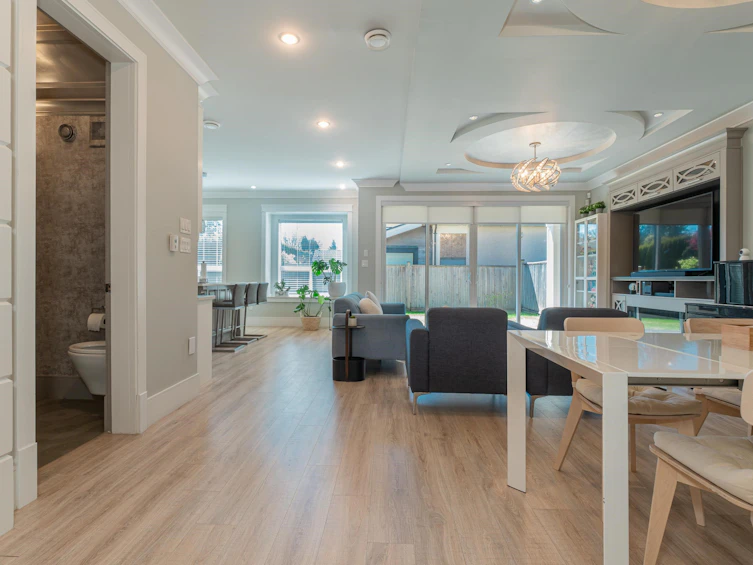 5028 Maple Road, Richmond, BC, V7E 1G3 - 4