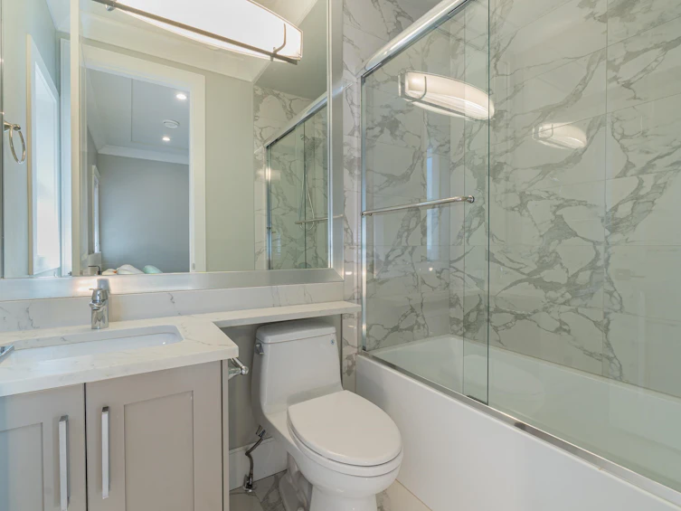 5028 Maple Road, Richmond, BC, V7E 1G3 - 18