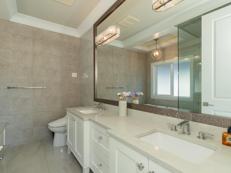5028 Maple Road, Richmond, BC, V7E 1G3 - 16