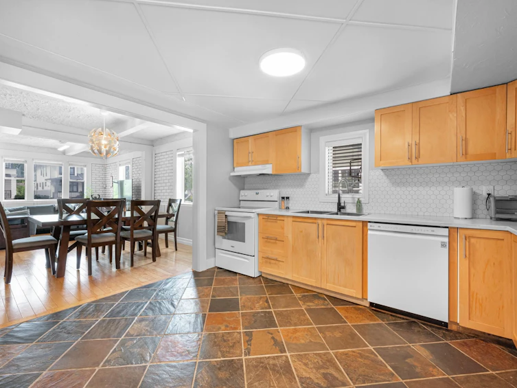 235 Pembina Street, New Westminster, BC, V3M 5J3 - 15