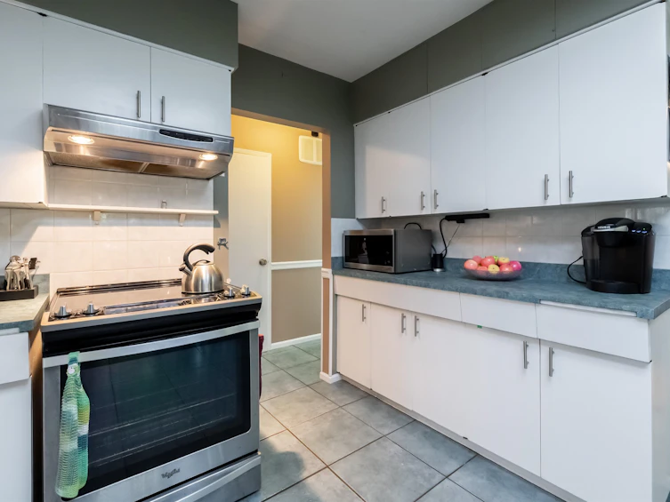 9487 118 Street, Delta, BC, V4C 6J3 - 10