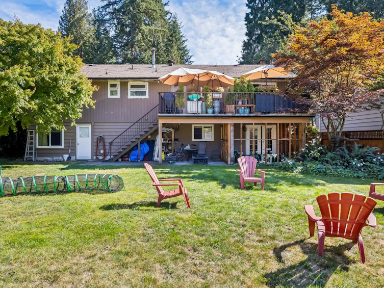 4379 Capilano Road, North Vancouver, BC, V7R 4J8 - 32