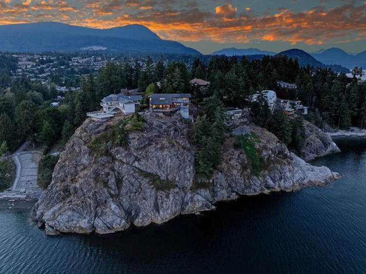 264 Arbutus Reach, Gibsons, BC, V0N 1V8 - 38