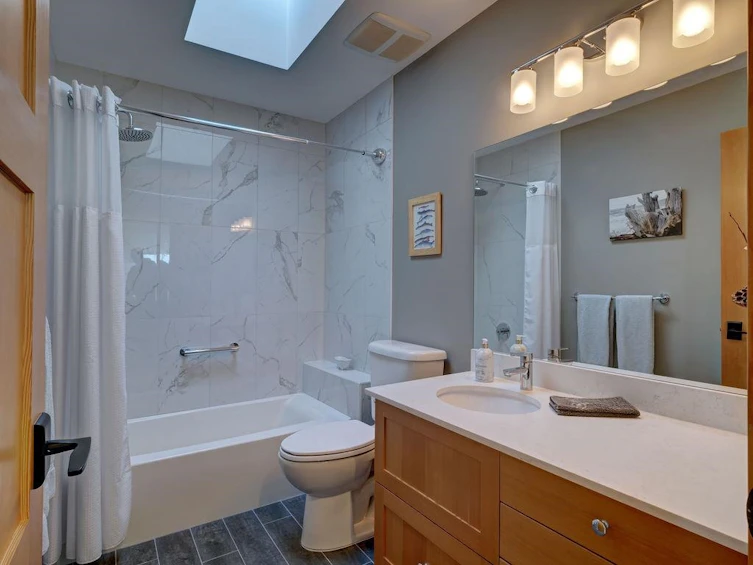 264 Arbutus Reach, Gibsons, BC, V0N 1V8 - 36