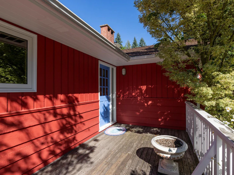 3025 Princess Avenue, North Vancouver, BC, V7N 2E1 - 3