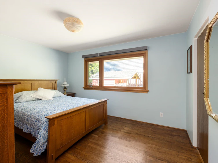3025 Princess Avenue, North Vancouver, BC, V7N 2E1 - 25