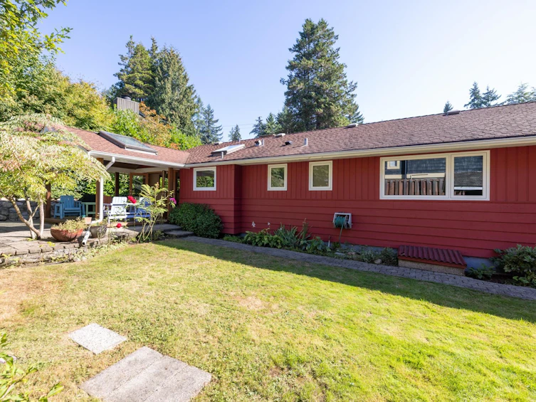 3025 Princess Avenue, North Vancouver, BC, V7N 2E1 - 22