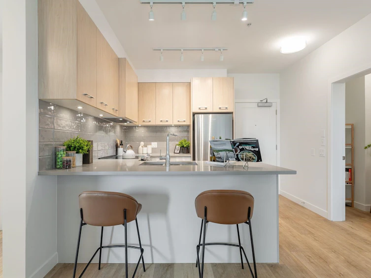 203-4933 Clarendon Street, Vancouver, BC, V5R 0J6 - 5