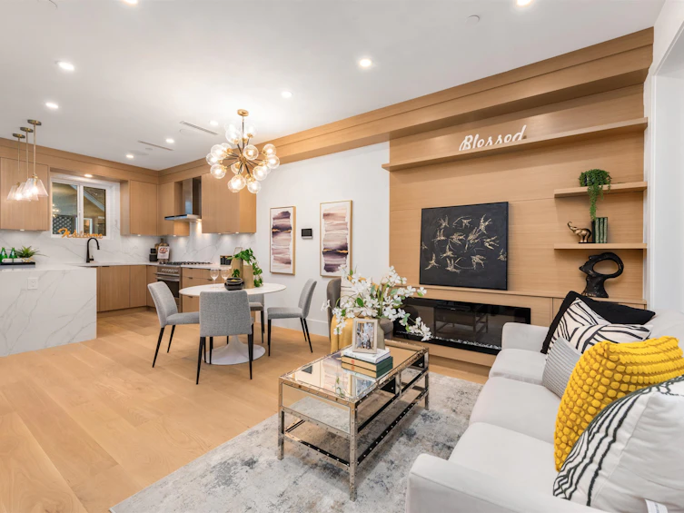 2052 Ferndale Street, Vancouver, BC, V5L 1Y1 - 6
