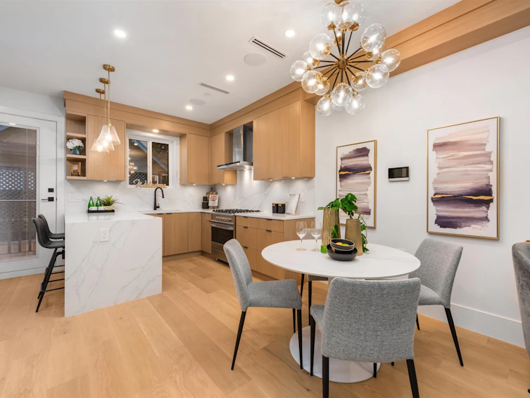 2052 Ferndale Street, Vancouver, BC, V5L 1Y1 - 9