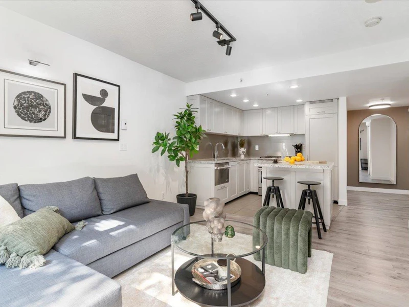 1139 Homer Street, Vancouver BC V6B 0B1