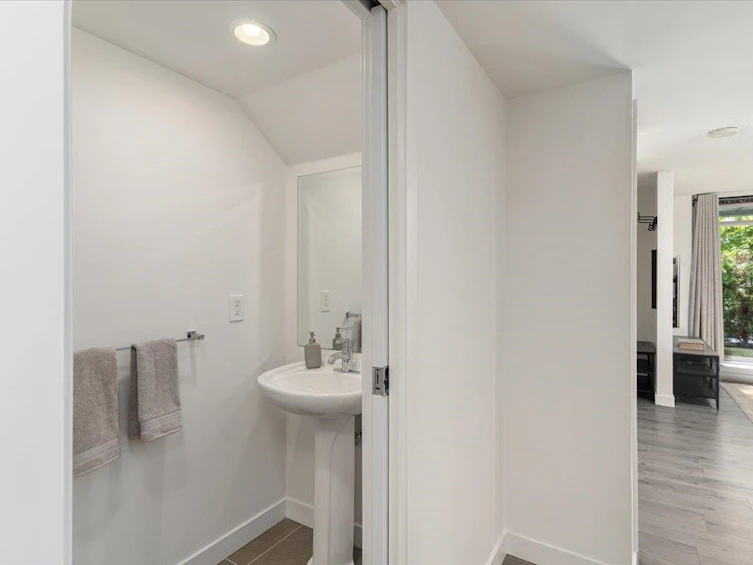 1139 Homer Street, Vancouver, BC, V6B 0B1 - 13