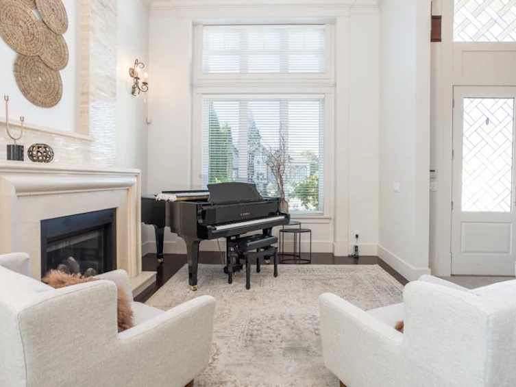 7260 Montana Road, Richmond, BC, V7C 4K3 - 4