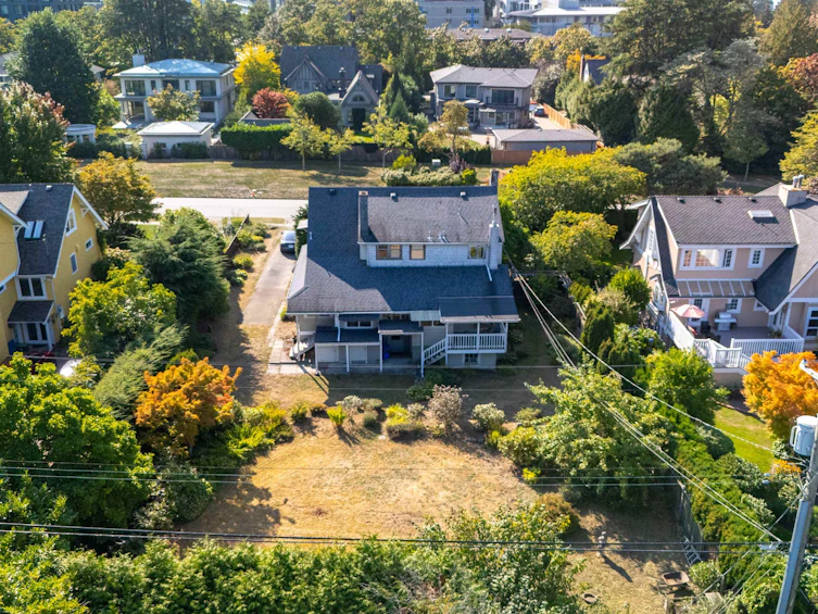 1758 Western Parkway, Vancouver, BC, V6T 1V3 - 5