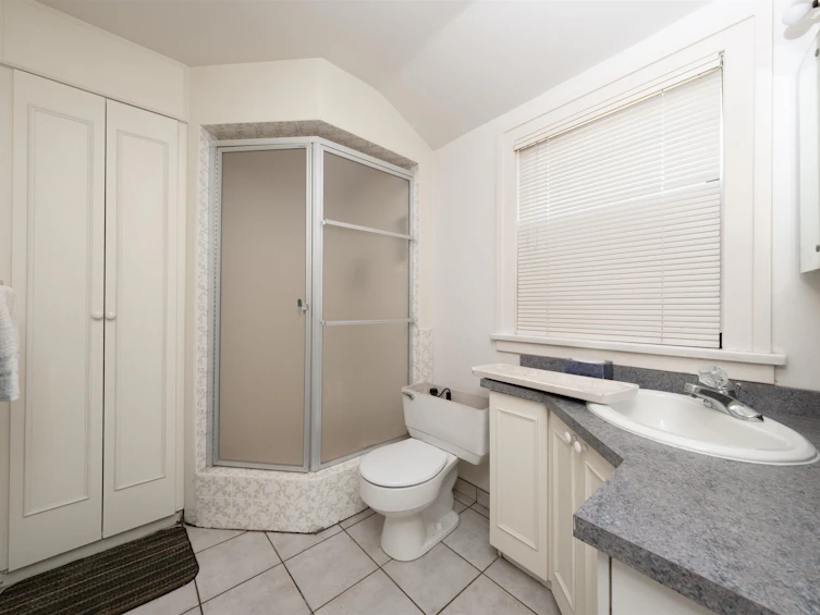 1758 Western Parkway, Vancouver, BC, V6T 1V3 - 22