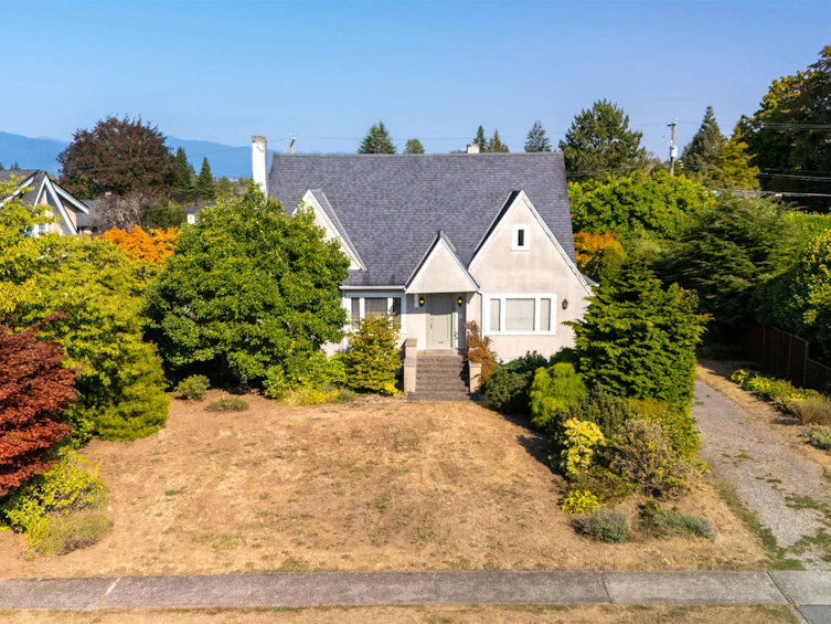 1758 Western Parkway, Vancouver, BC, V6T 1V3 - 3