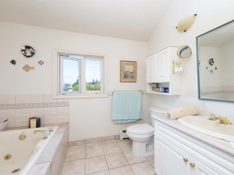 1758 Western Parkway, Vancouver, BC, V6T 1V3 - 19