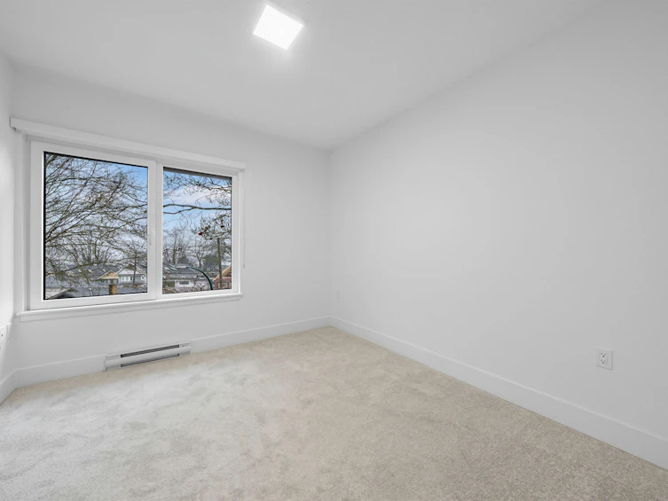 2071 E 1st Avenue, Vancouver, BC, V5N 1B6 - 26