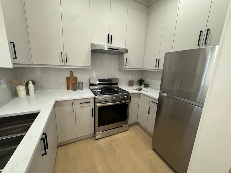 14963 20 Avenue, Surrey, BC, V4A 8E9 - 6