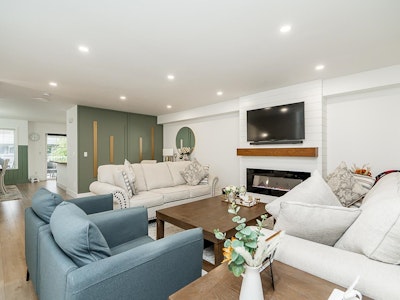 34-6568 193b Street - 5