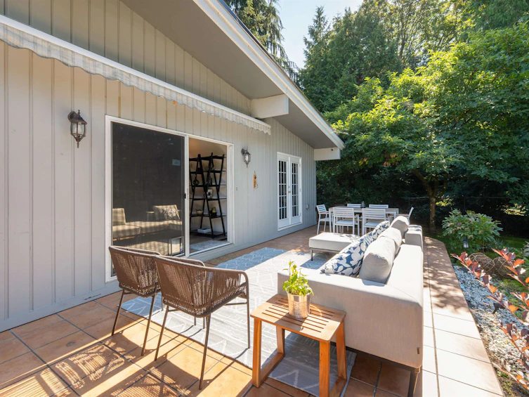 8 Halss Crescent, Vancouver, BC, V6N 3N2 - 20
