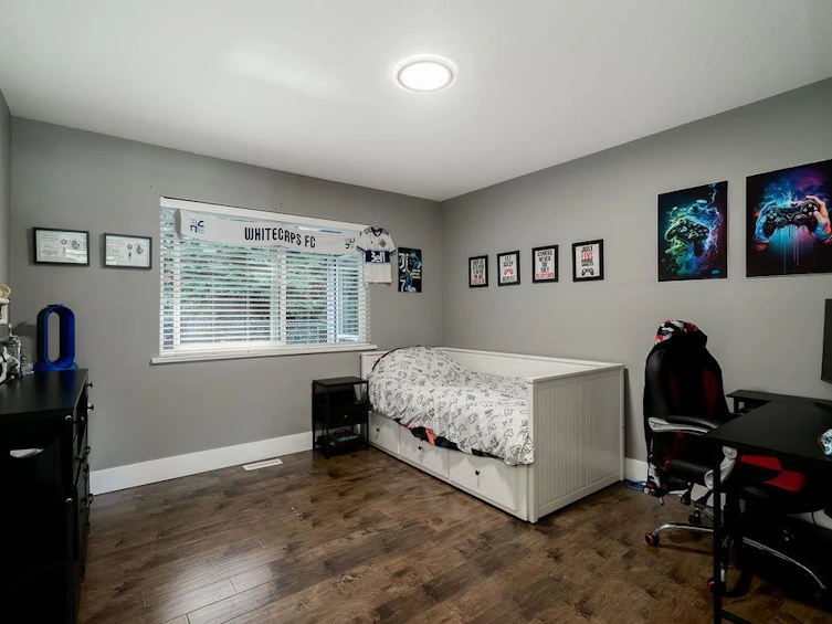 30210 Keystone Avenue, Mission, BC, V2V 4H9 - 31