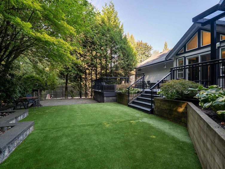 30210 Keystone Avenue, Mission, BC, V2V 4H9 - 35