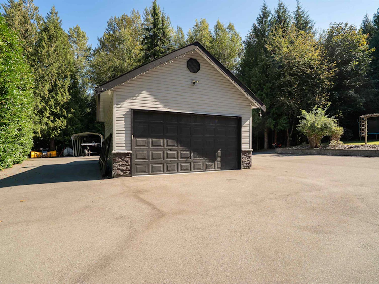 30210 Keystone Avenue, Mission, BC, V2V 4H9 - 8