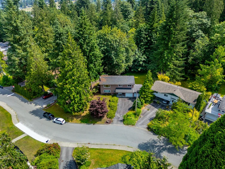 2283 Park Crescent, Coquitlam, BC, V3J 6T3 - 36