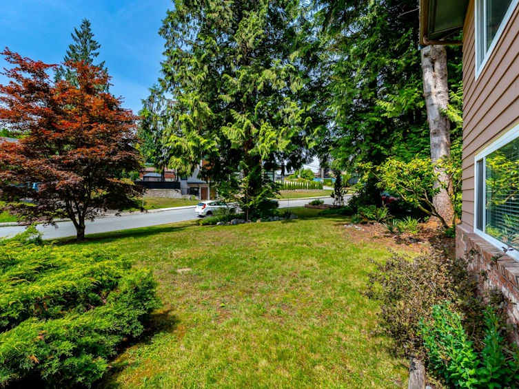 2283 Park Crescent, Coquitlam, BC, V3J 6T3 - 38