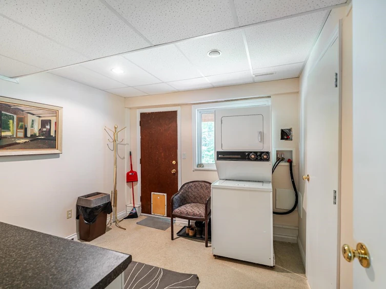 2283 Park Crescent, Coquitlam, BC, V3J 6T3 - 26