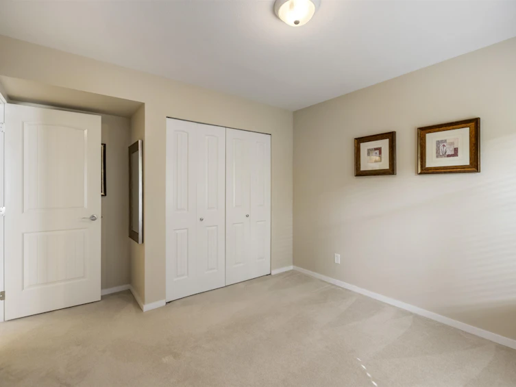 25-15188 62a Avenue, Surrey, BC, V3S 1W7 - 25