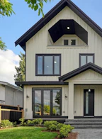 2 3216 Venables Street