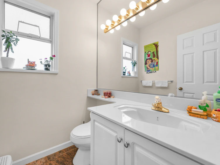 6388 Laburnum Street, Vancouver, BC, V6M 3S9 - 24