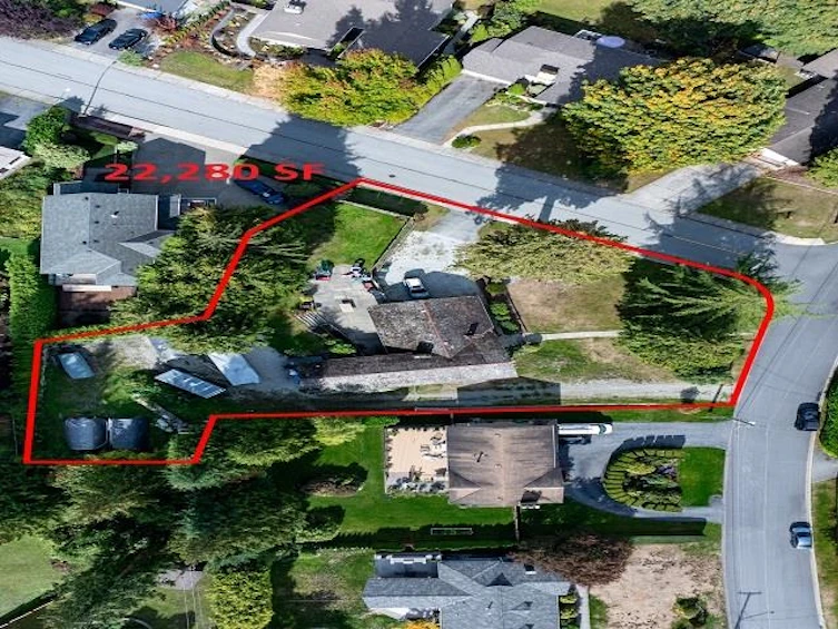 3100 Starlight Way, Coquitlam, BC, V3C 3R1 - 21
