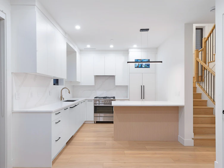 2-5315 Inverness Street, Vancouver, BC, V5W 3N9 - 9
