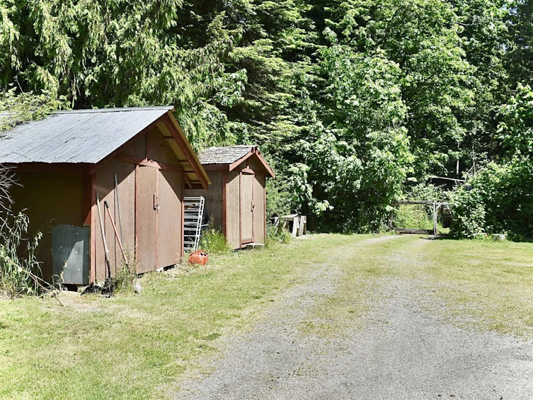 8084 Redrooffs Road, Halfmoon Bay, BC, V7Z 1C7 - 29