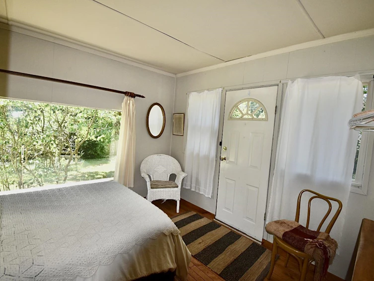 8084 Redrooffs Road, Halfmoon Bay, BC, V7Z 1C7 - 28