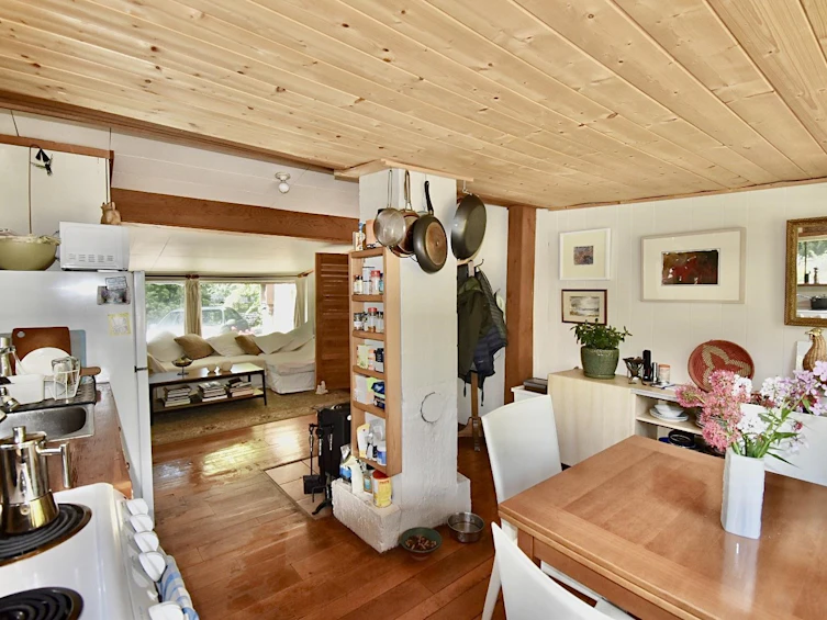 8084 Redrooffs Road, Halfmoon Bay, BC, V7Z 1C7 - 23