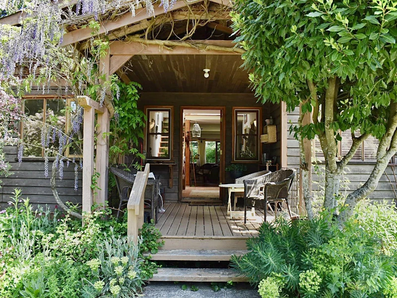 8084 Redrooffs Road, Secret Cove BC