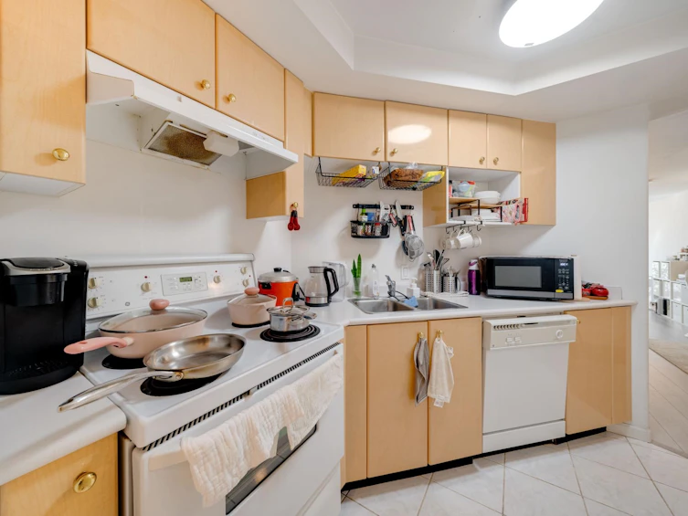 207-988 W 21st Avenue, Vancouver, BC, V5Z 1Z1 - 12