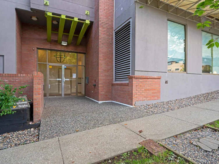 207-988 W 21st Avenue, Vancouver, BC, V5Z 1Z1 - 3