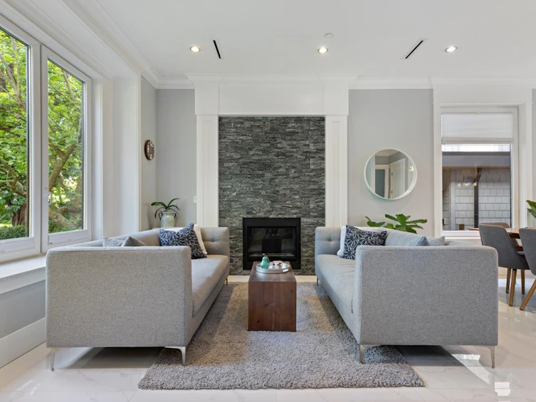 2721 W 14th Avenue, Vancouver, BC, V6K 2X1 - 3